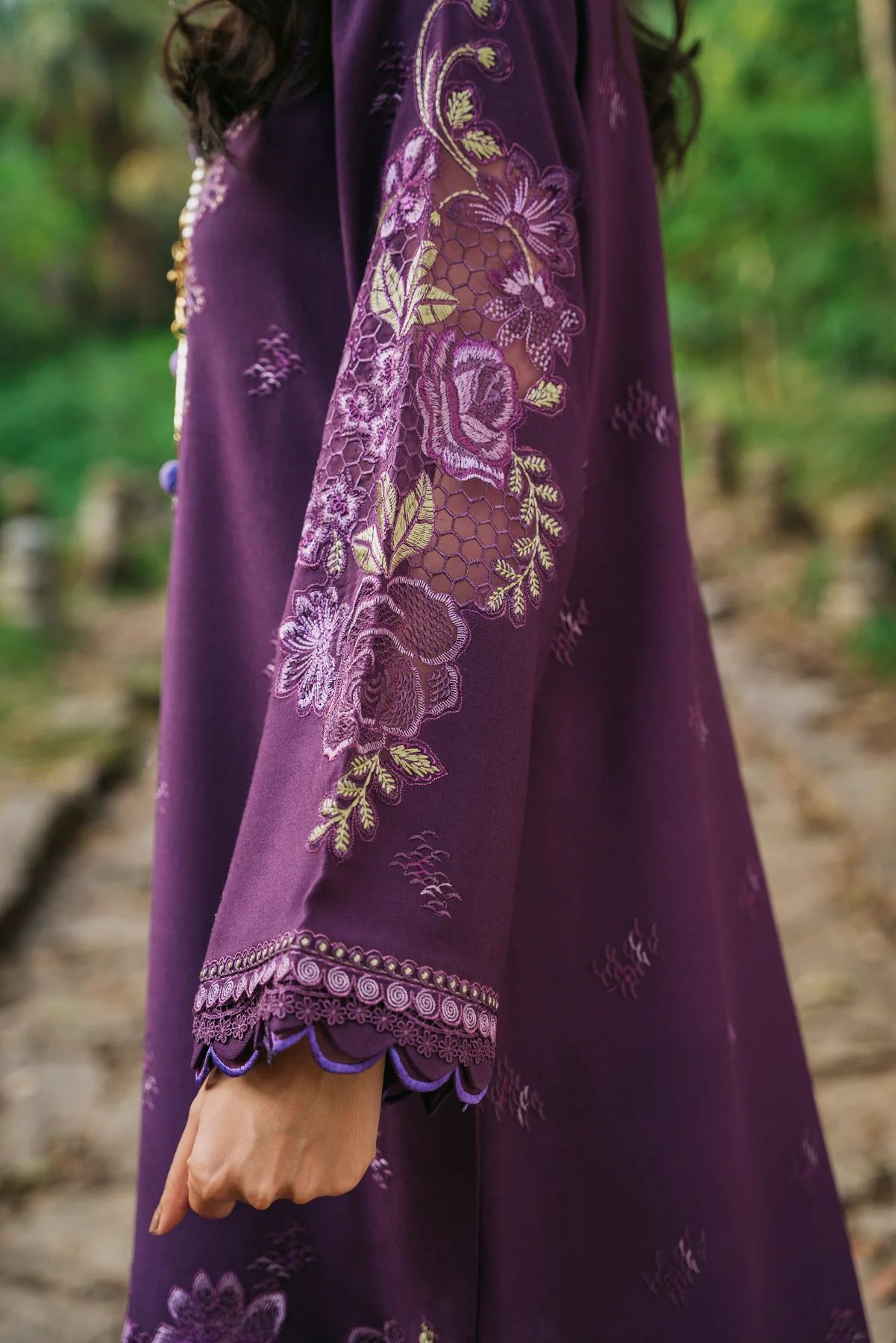 EID Reflections by Sable ERS8