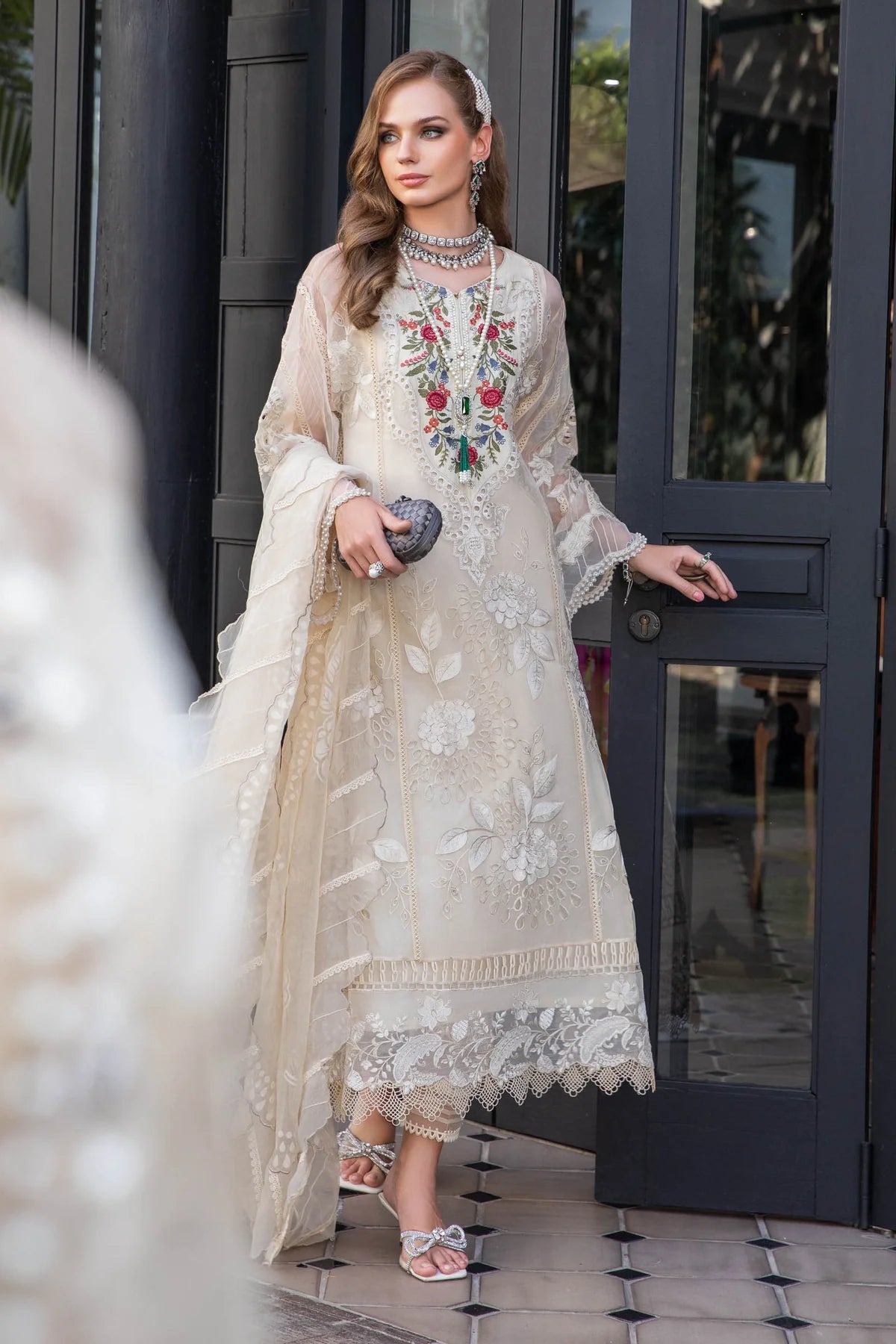 Maria B Eid Lawn 01