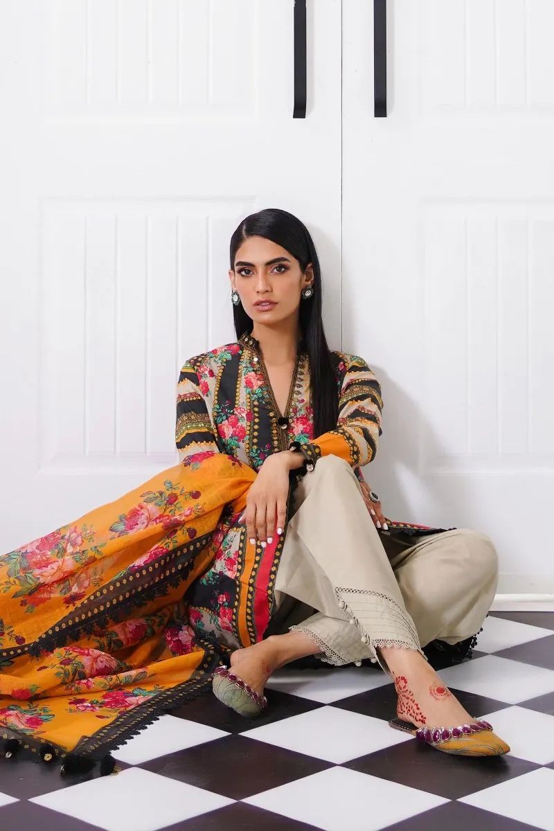 Sana Safinaz Mahay23 24B