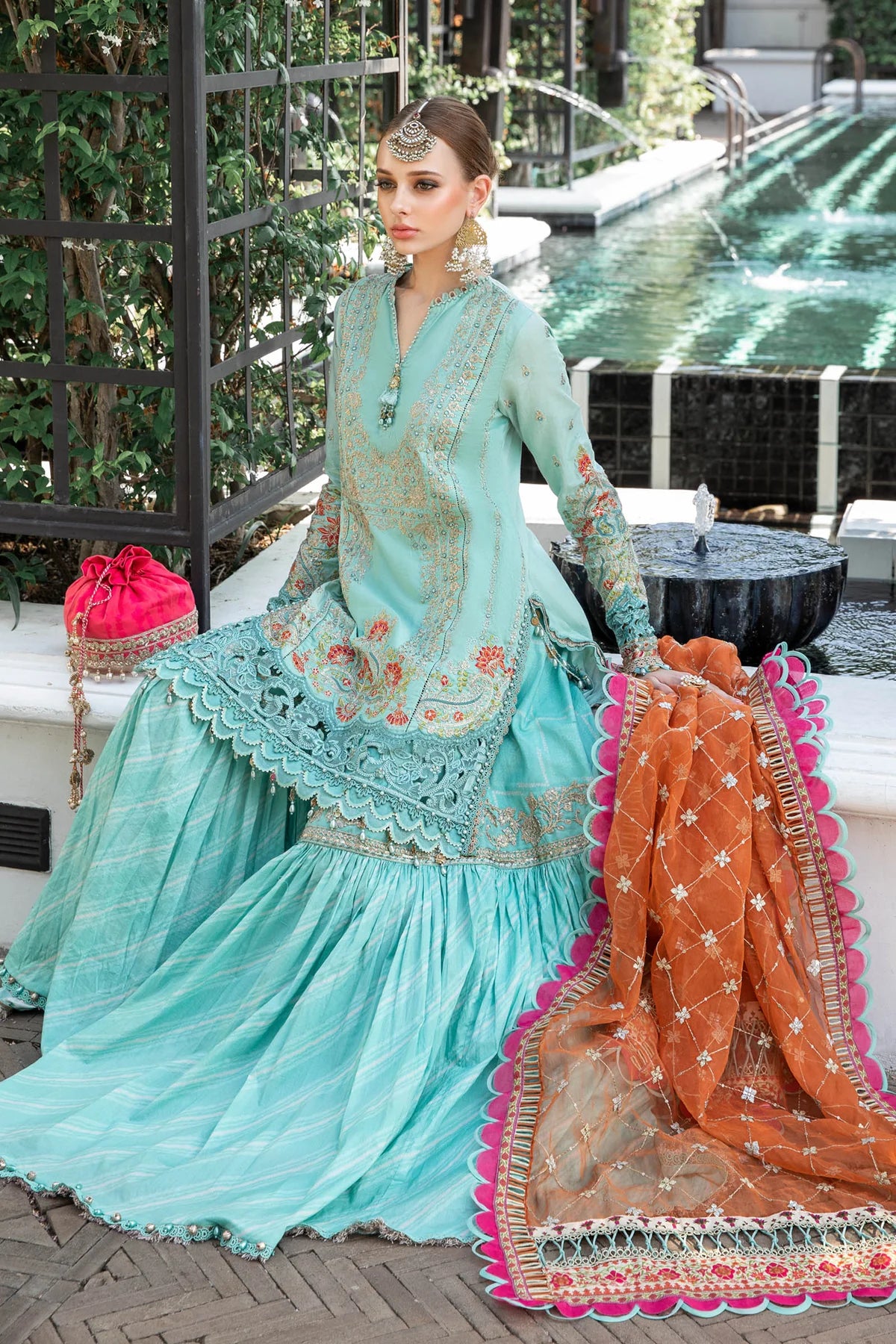 Maria B Eid Lawn 05