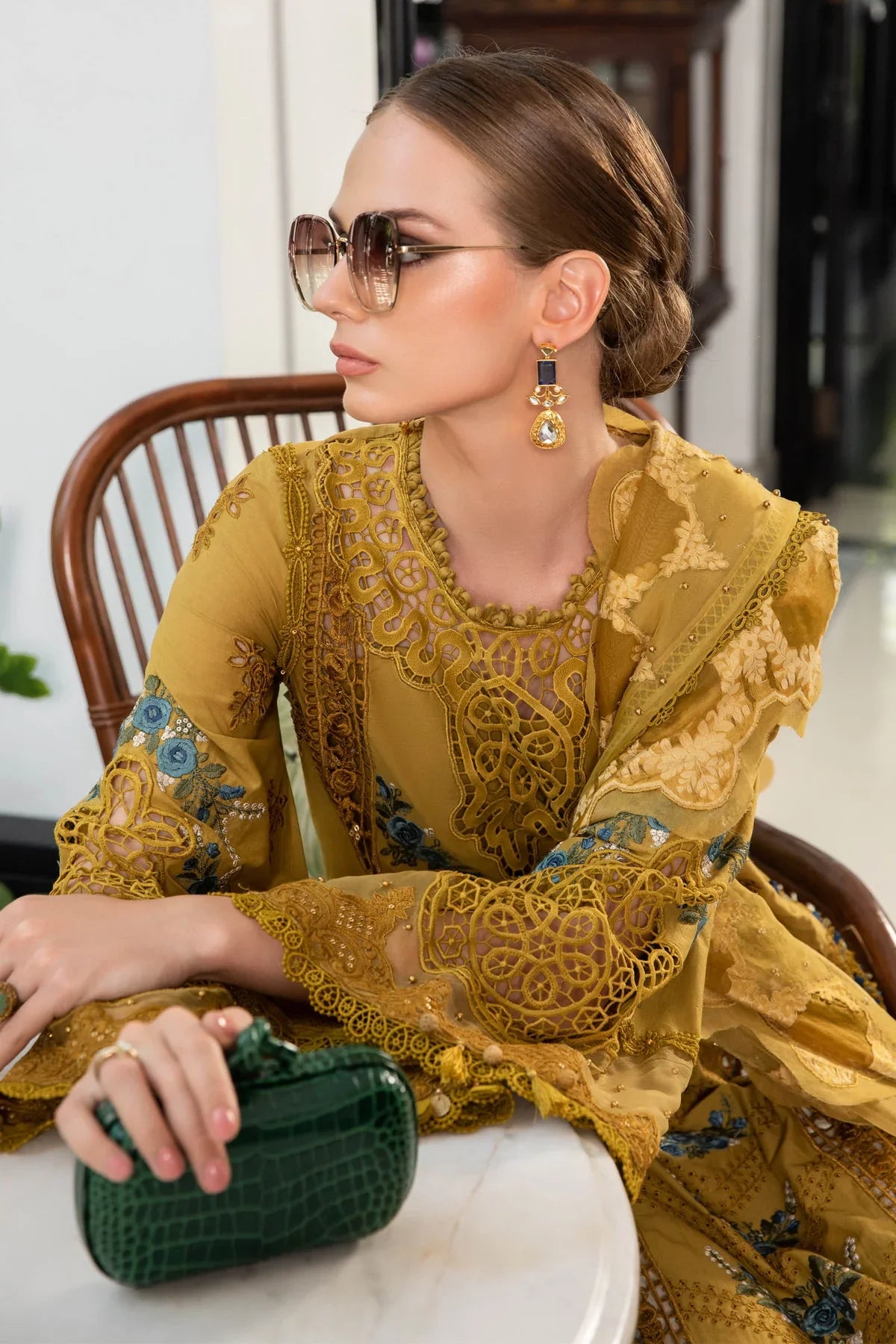 Maria B Lawn 06