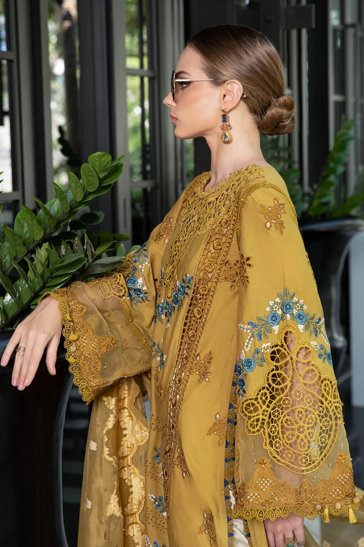 Maria B Lawn 06