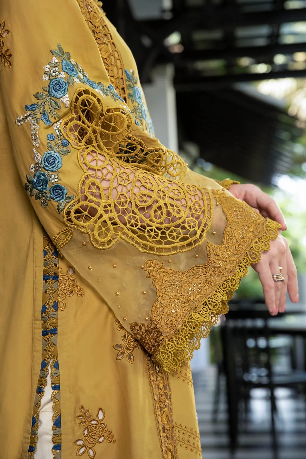 Maria B Lawn 06