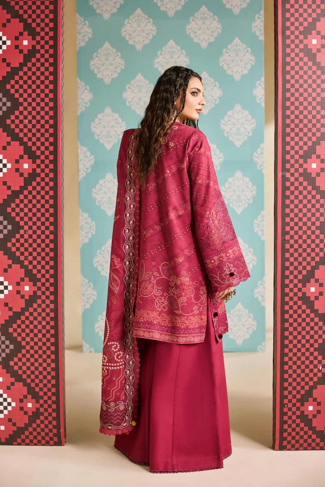 Linen by Florent – 3pc Printed Embroidered Winter Suit with Shawl NAF3