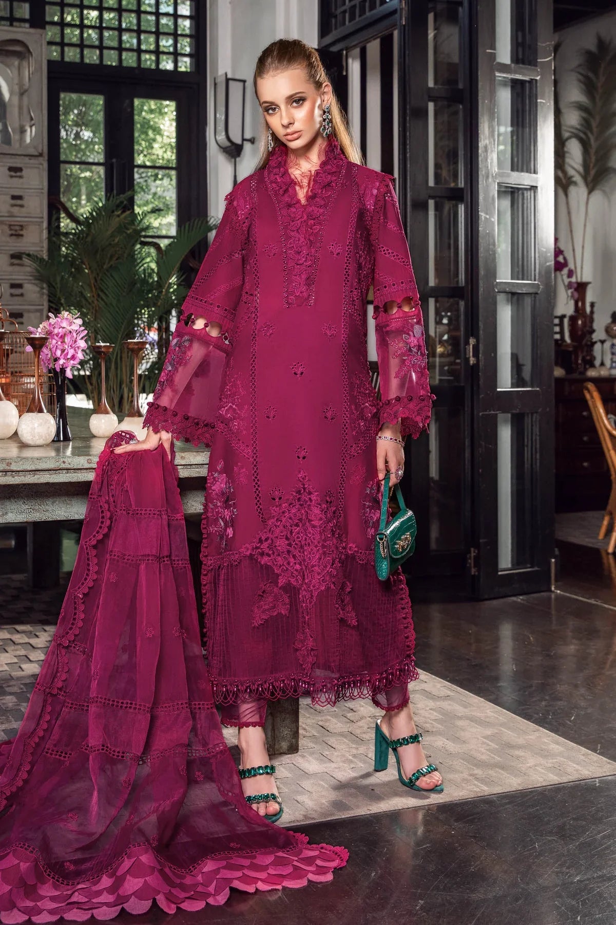 Maria B Lawn 09
