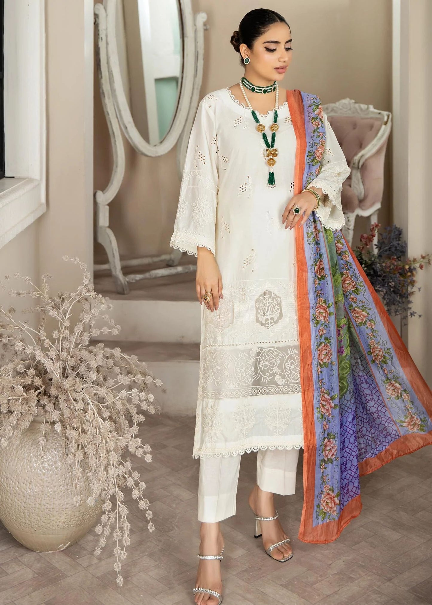 Haseen by Noorma Kamal A10
