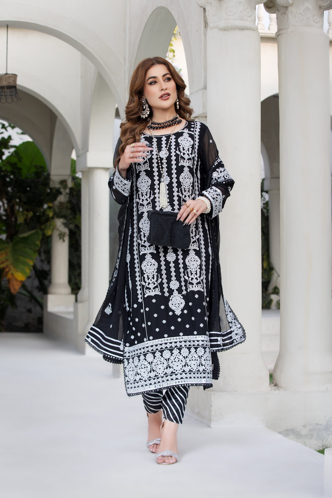 Chiffon Embroidered Formal Dress by Aleezay 24