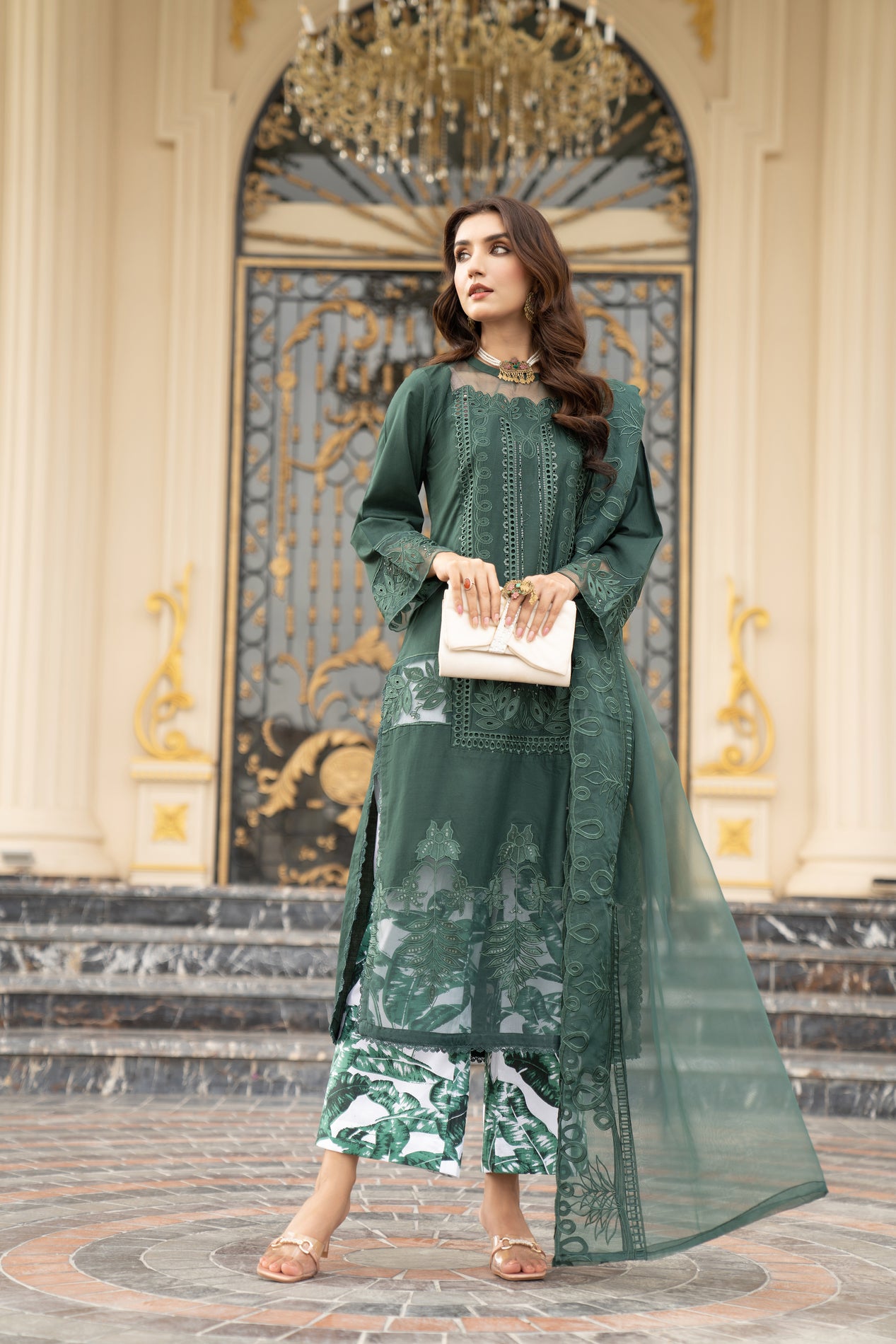 3pc Ready to Wear Luxury Dress by Arwah LA3