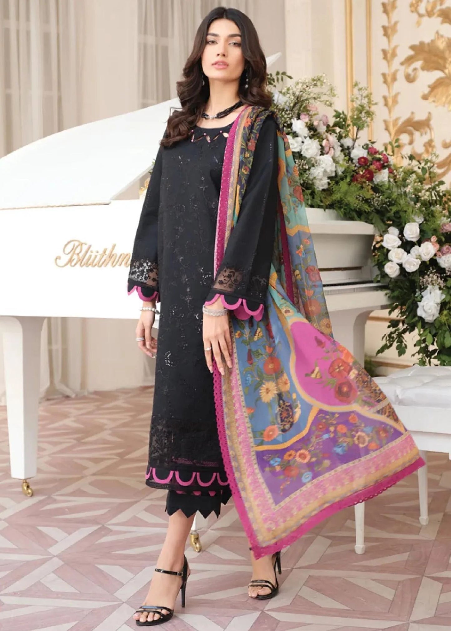 RangRasiya RAAYA Luxury Embroidered Lawn 06