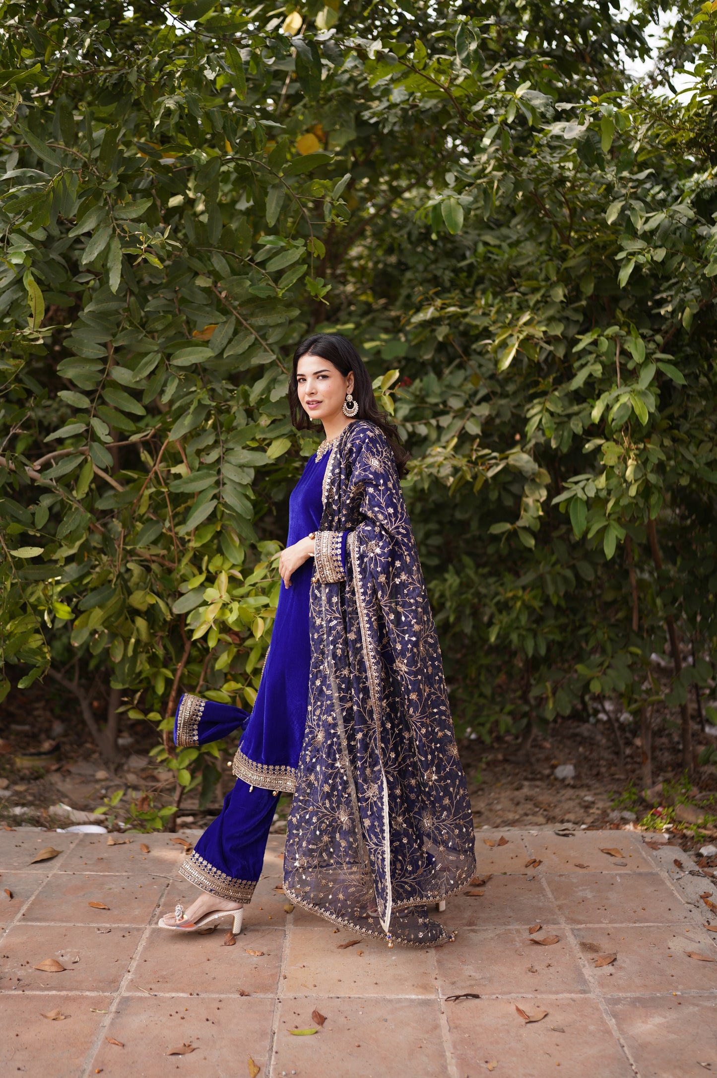 3pc Ready to Wear Embroidered Velvet Dress SL7