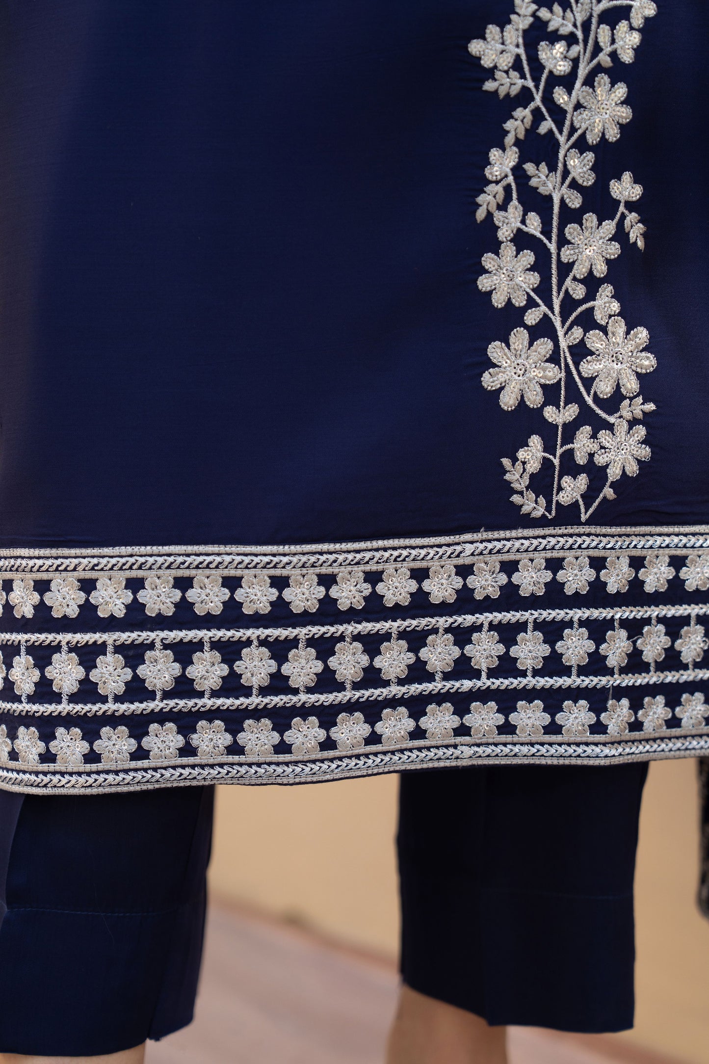 ZZ3 Zimal Zephira Navy Embroidered 3pc Viscose Suit