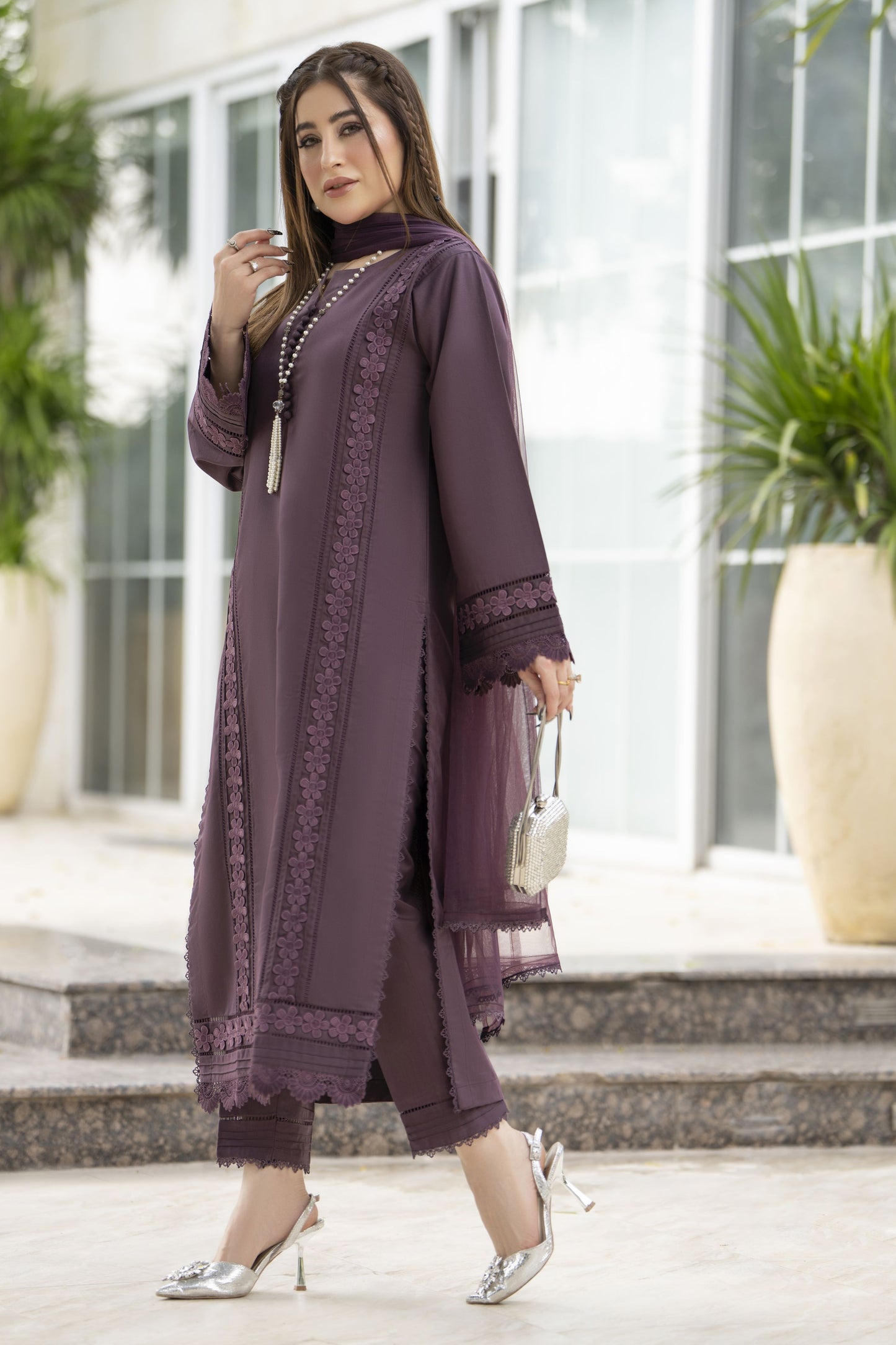 Aabpara Simply Warm Winter Linen 3pc Ready to Wear with Dyed Net Dupatta SWA3