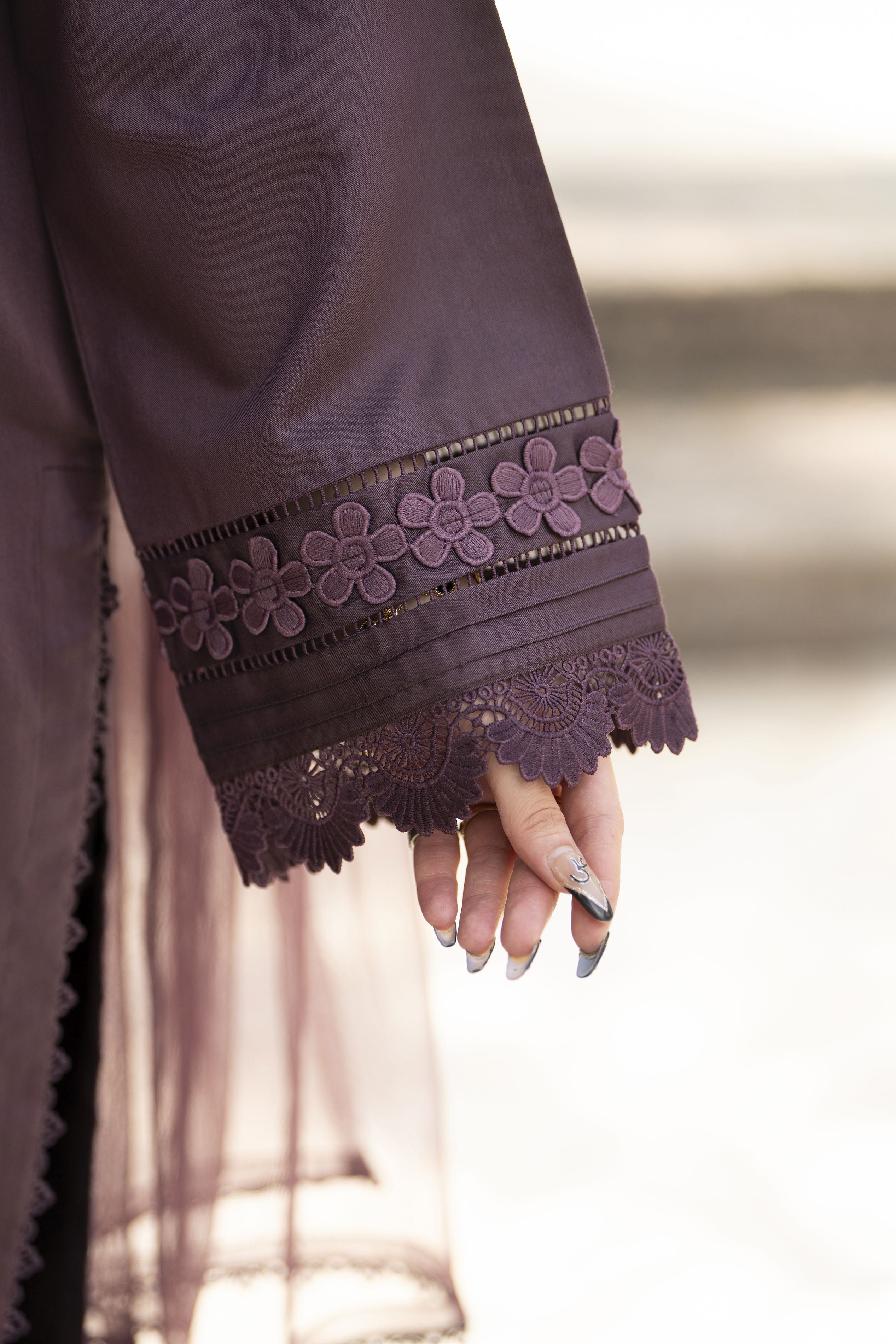 Aabpara Simply Warm Winter Linen 3pc Ready to Wear with Dyed Net Dupatta SWA3