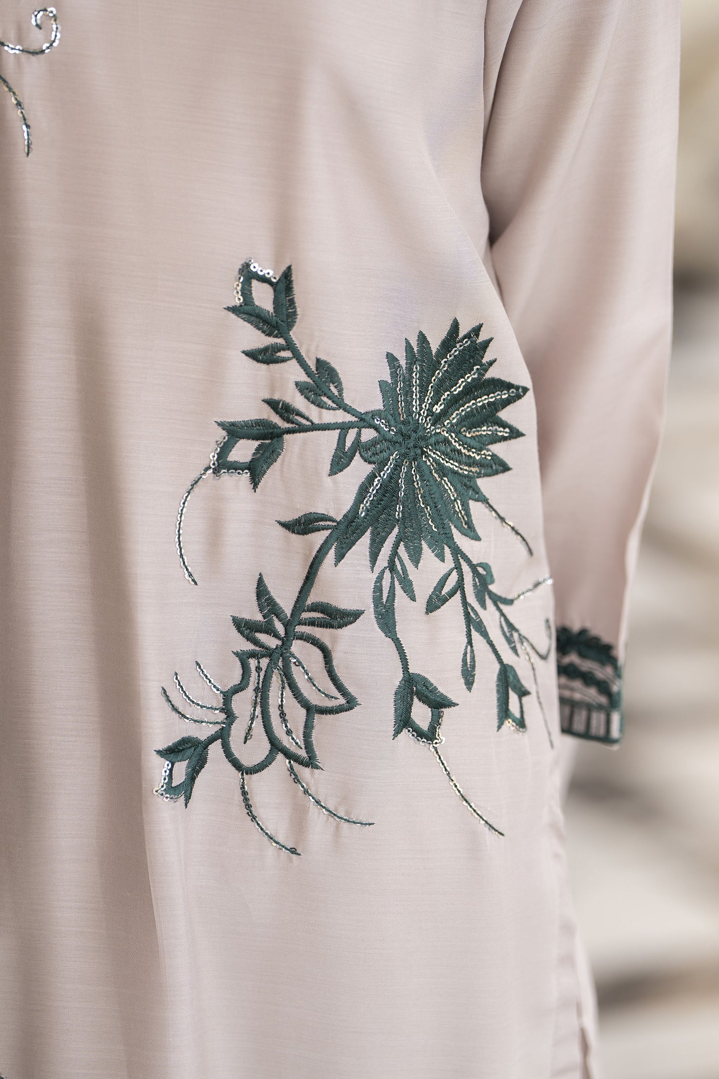 Threads of Love by Hemline – TOL6 Embroidered Viscose Mother Daughter Matching Dress
