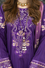 Lush by Aleezay – Purple Raw Silk 3pc Short Shirt with Pink Farshi Shalwar Lush5