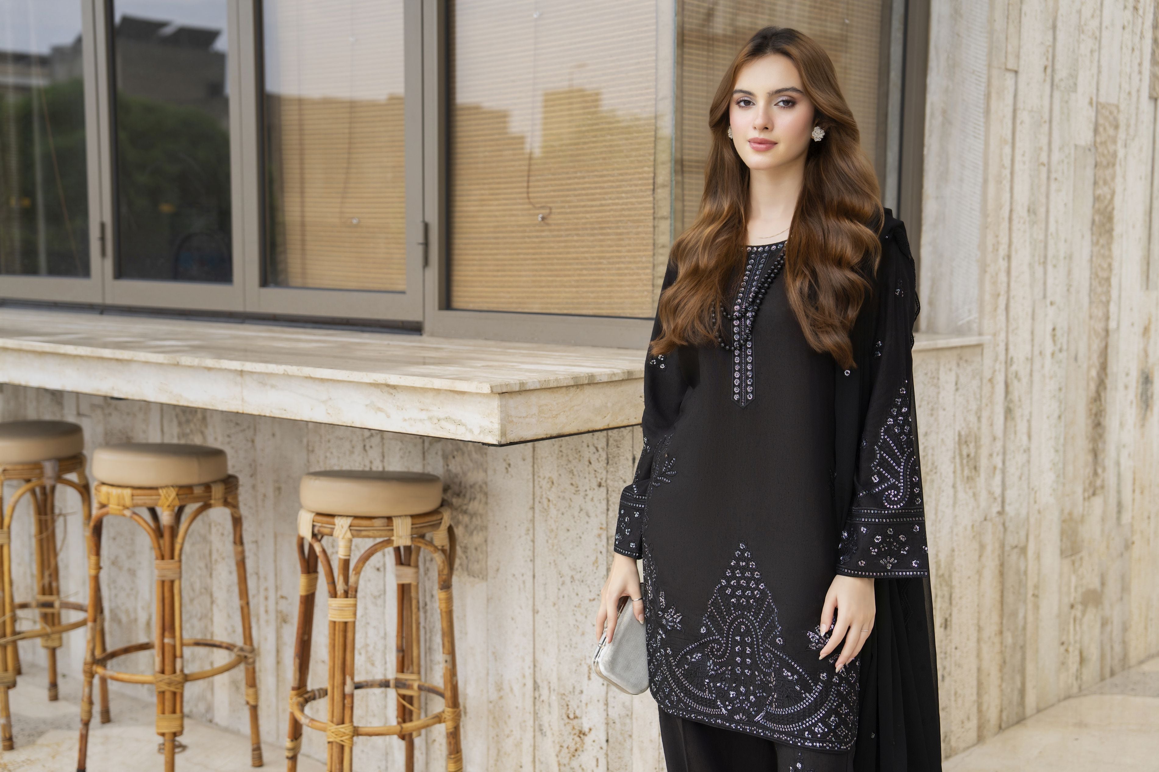 Threaded Grace Silk Karandi by Gul Warun – Black Embellished 3pc Suit TGS8