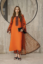 Threaded Grace Silk Karandi by Gul Warun – Fiery Orange Embroidered 3pc Suit TGS4