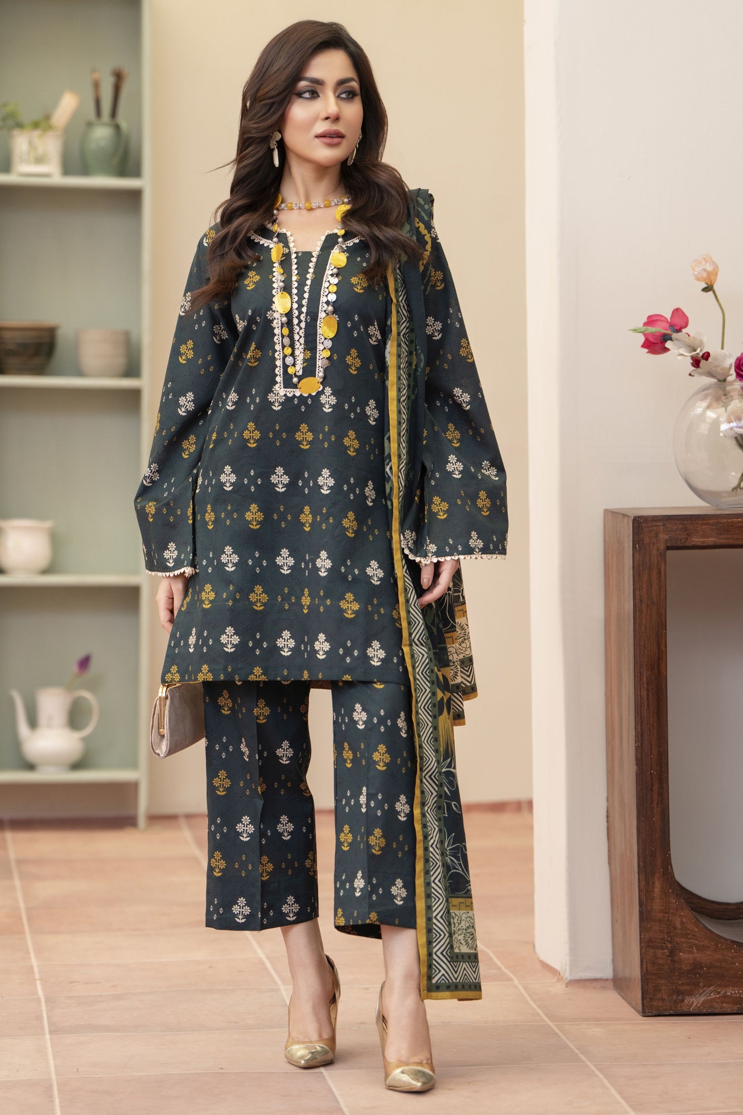 3pc Ready to Wear Breeze by Aabpara Printed Lawn Womenswear BBA6