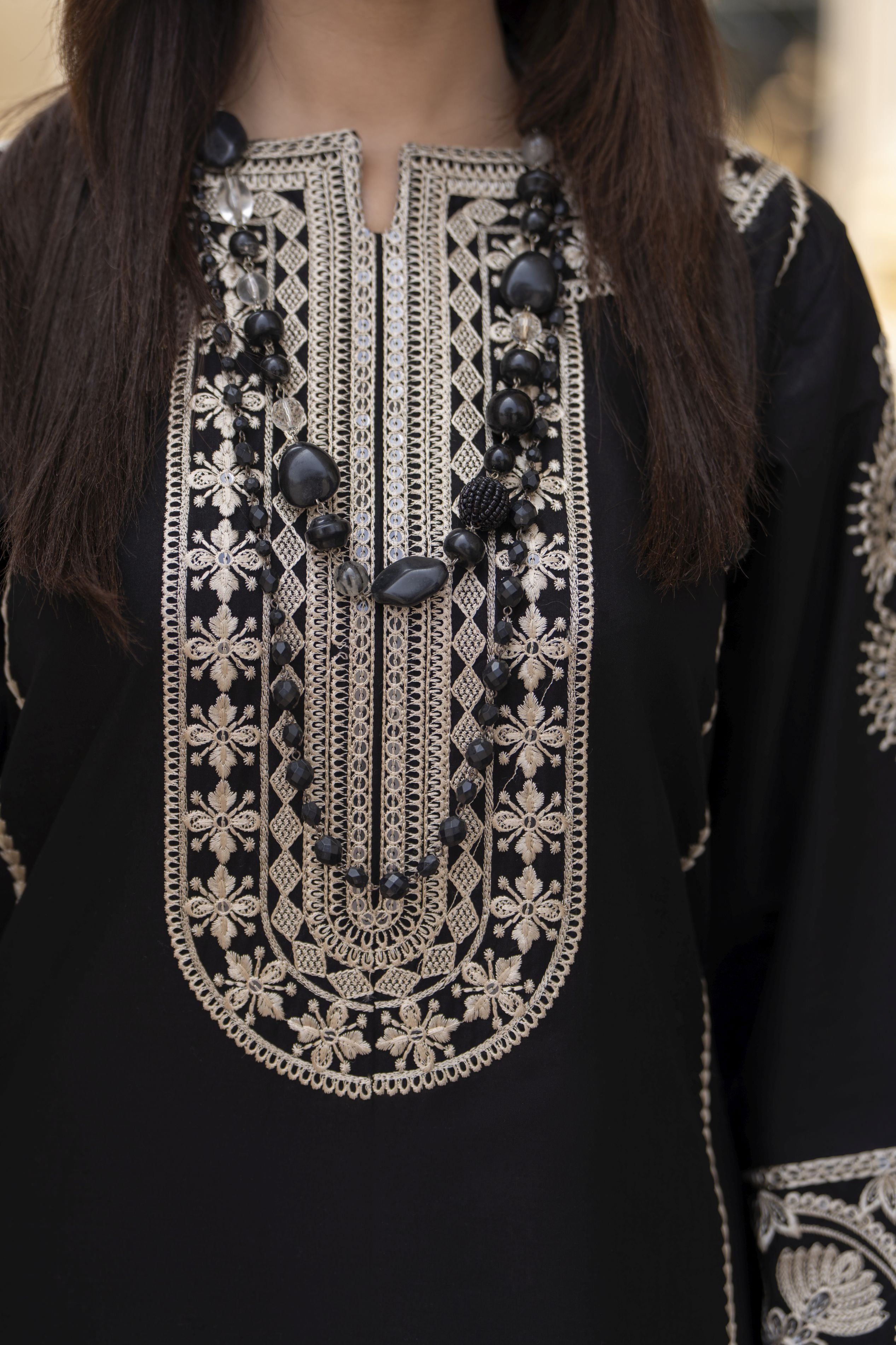 Cotton Canvas by Zaiwa – 2pc Black Cotton Shalwar Suit | CCZ5