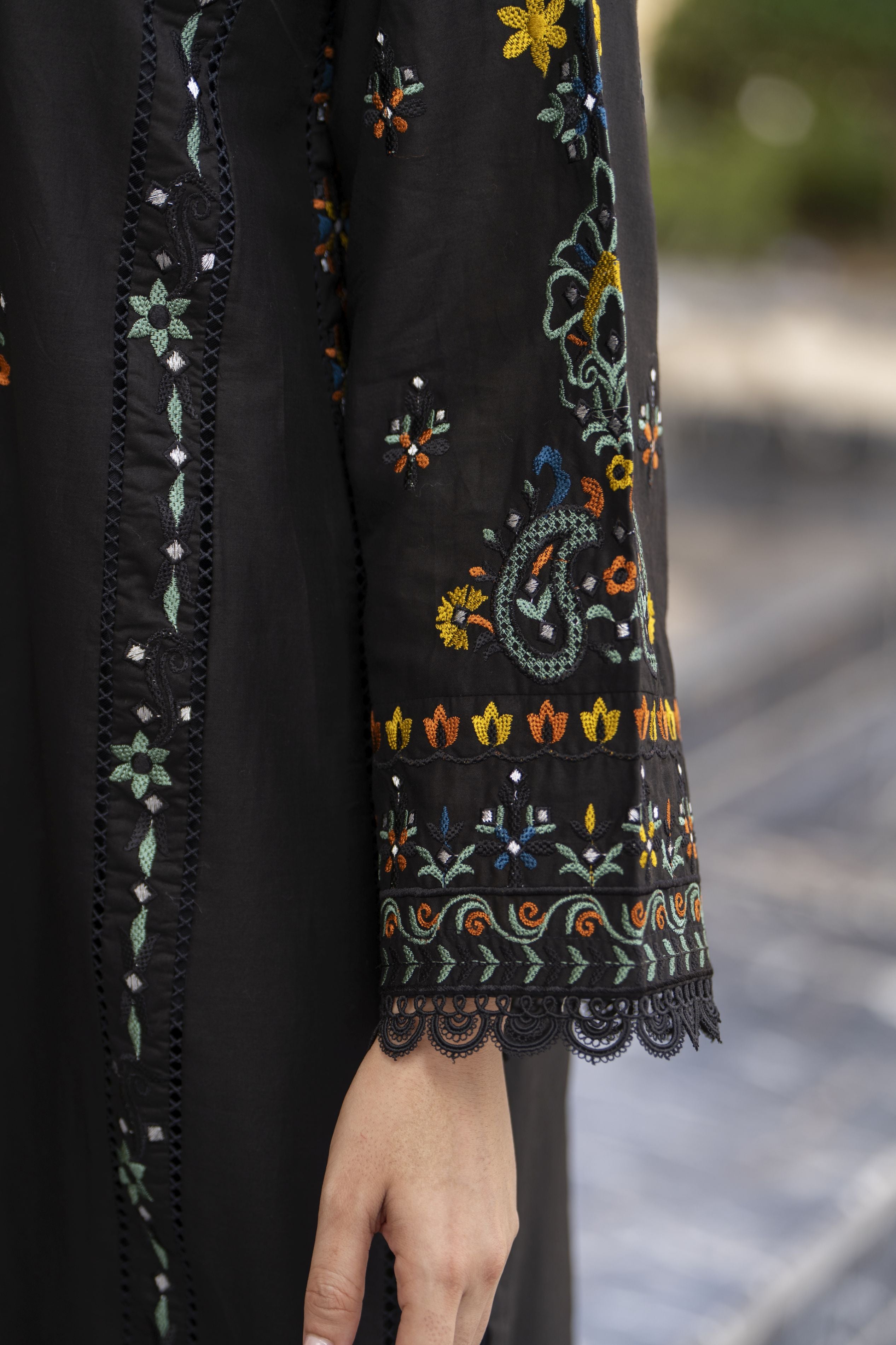 Cotton Canvas by Zaiwa – 3pc Black Cotton Pakistani Designer Suit CCZ9