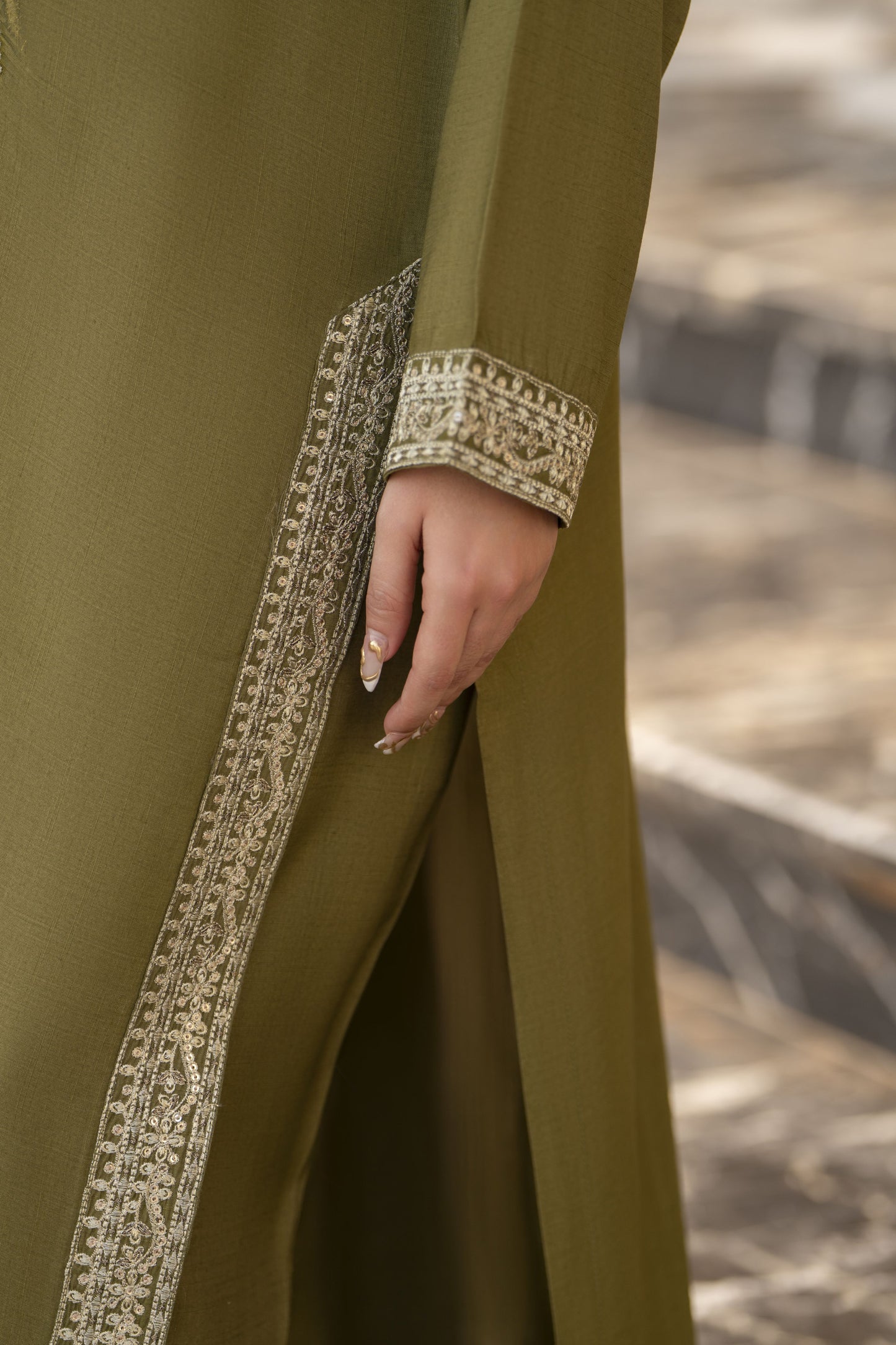 Reshmi RA1 Olive Embroidered 3pc Raw Silk Suit with Chiffon Dupatta