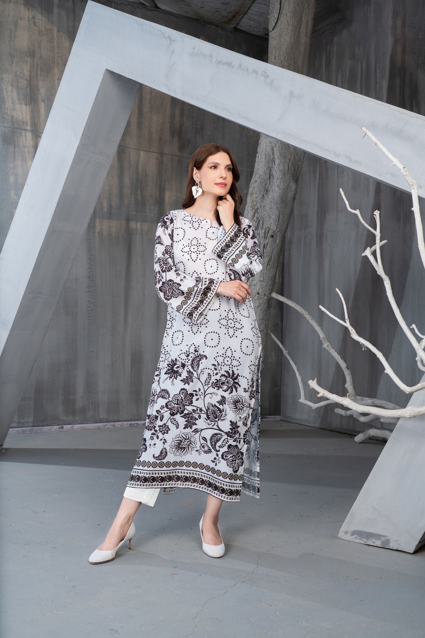 NK Everyday Lawn Co-ords – Black & White Floral Printed 2pc Set NKE1