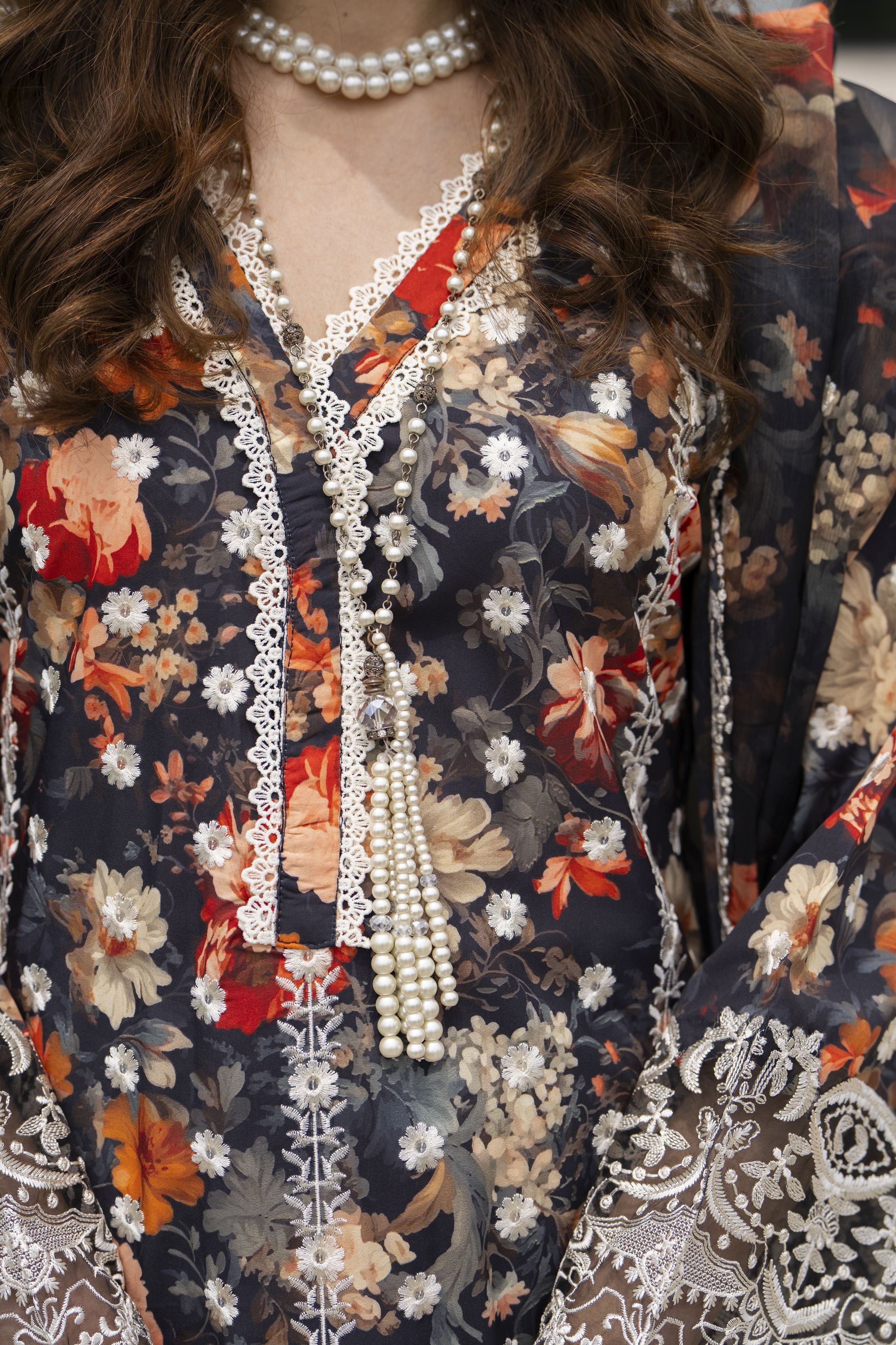 Modern Muse by Arwah – 3pc Printed & Embroidered Grip Suit MMB4