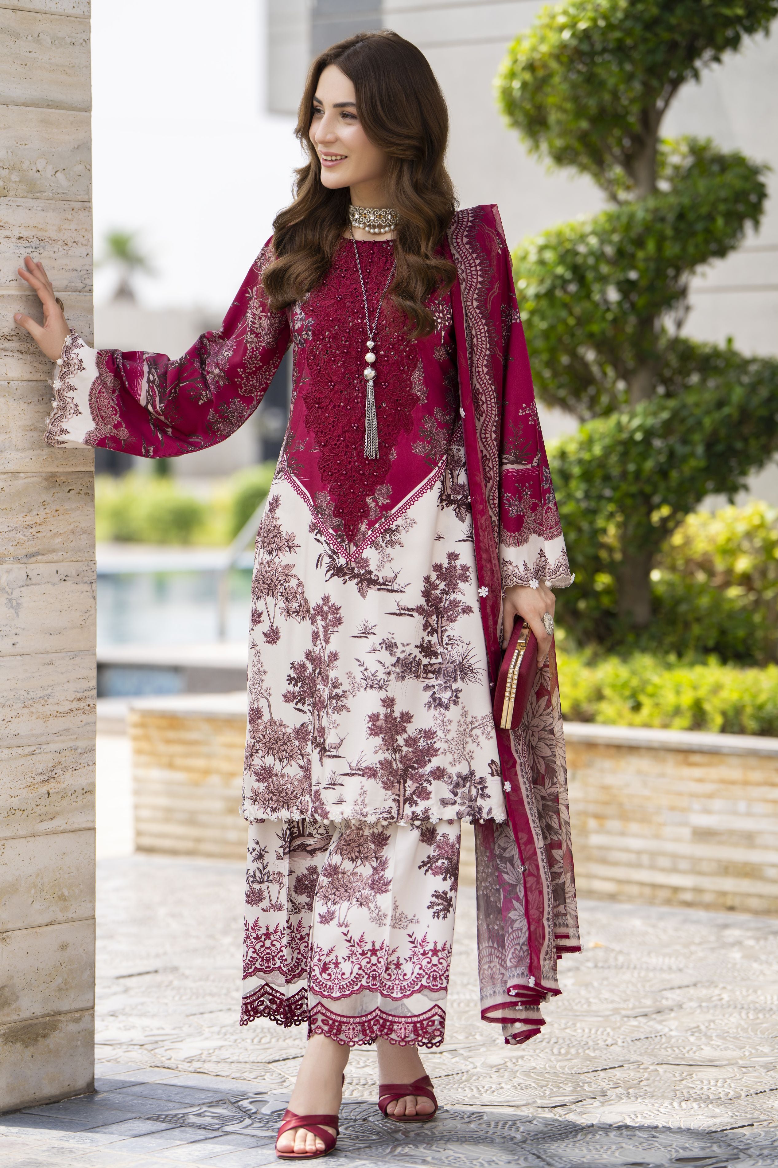 Modern Muse by Arwah – 3pc Printed & Embroidered Grip Suit MMB5