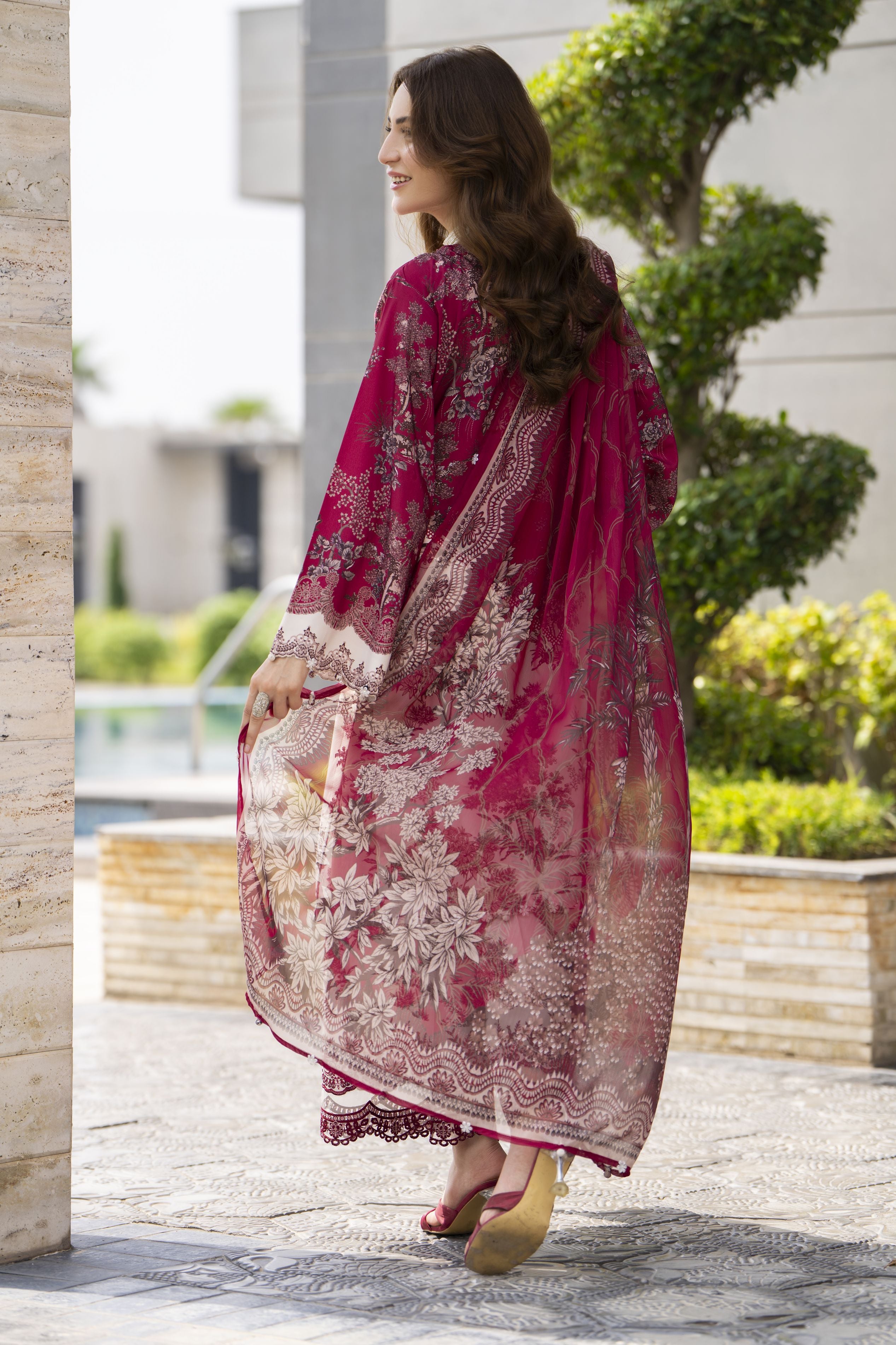 Modern Muse by Arwah – 3pc Printed & Embroidered Grip Suit MMB5