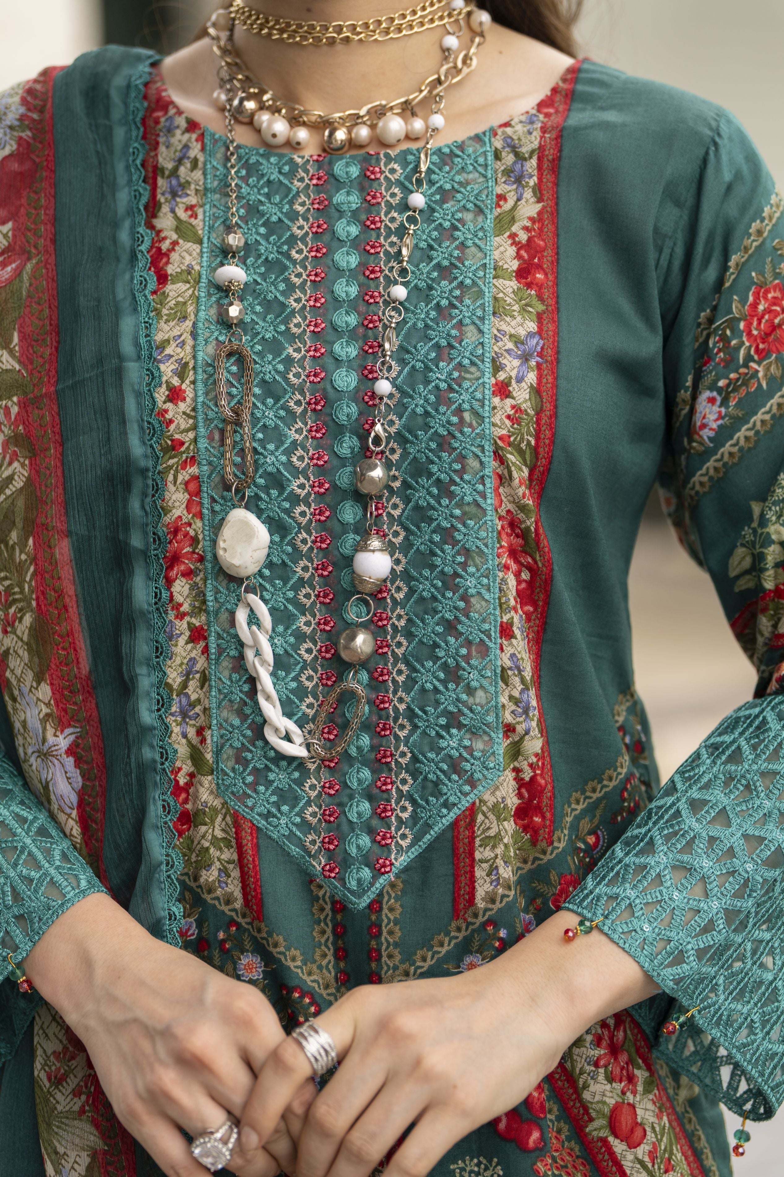 Sakeena Summer Ease – 3pc Teal Lawn Dress with Chiffon Dupatta SSE4