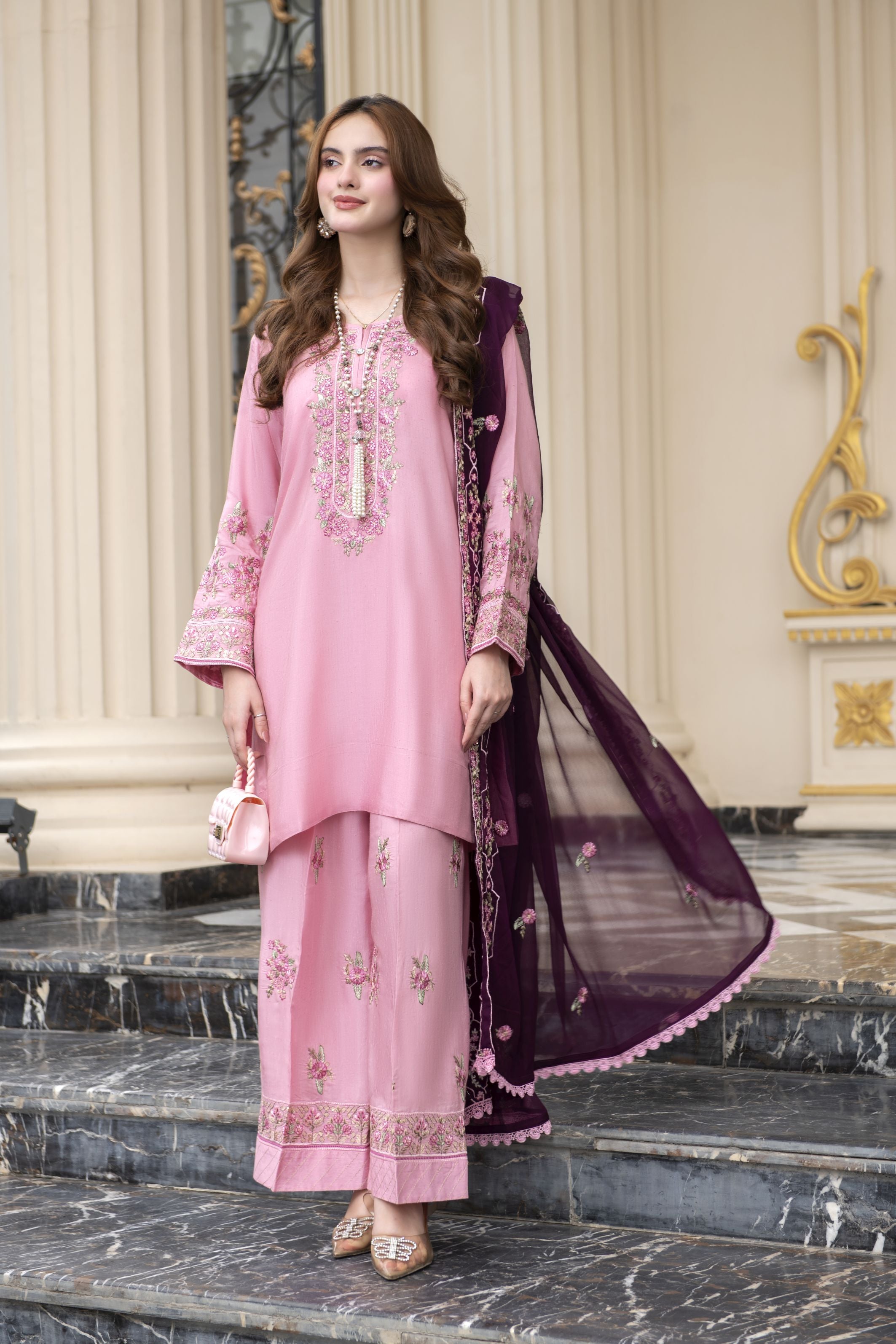 Threaded Grace Silk Karandi by Gul Warun – Blush Pink Embroidered 3pc Suit TGS5