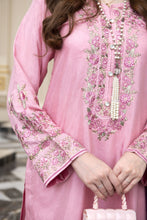 Threaded Grace Silk Karandi by Gul Warun – Blush Pink Embroidered 3pc Suit TGS5