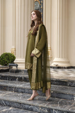 Threaded Grace Silk Karandi by Gul Warun – Olive Green Sequin 3pc Suit TGS7