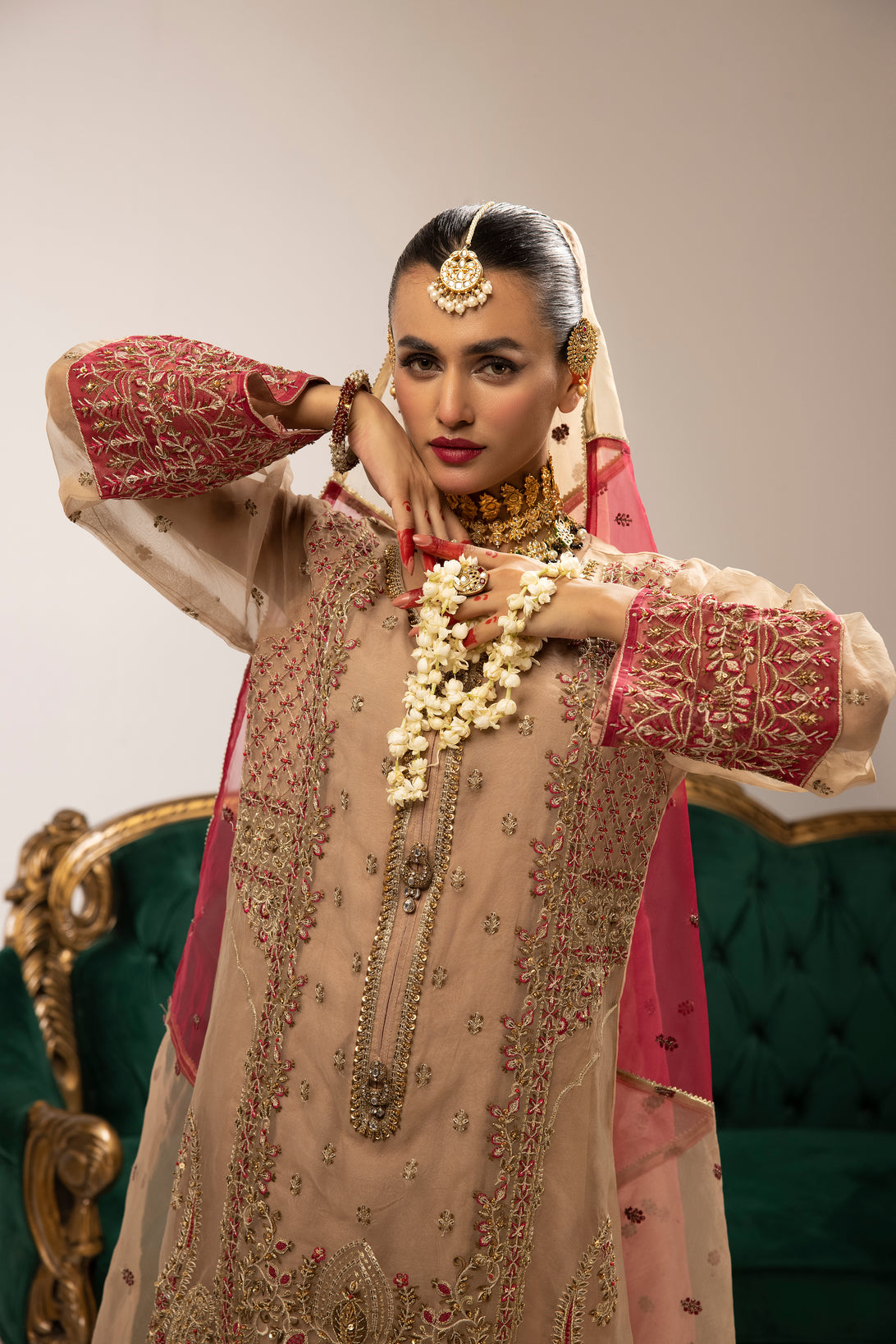 Hemline Ready to Wear Magnificent Collection MG4