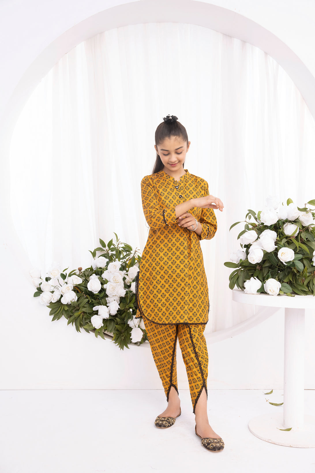 Hemline Girls Collection G07