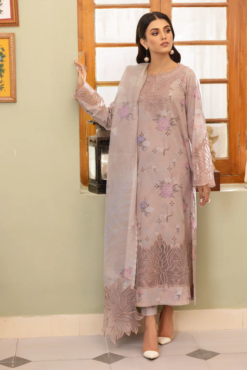 Iznik Ready to Wear 11