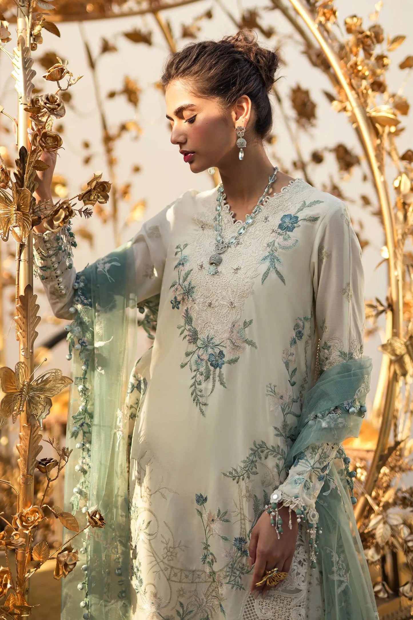 Sana Safinaz Luxury Collection'24 03A