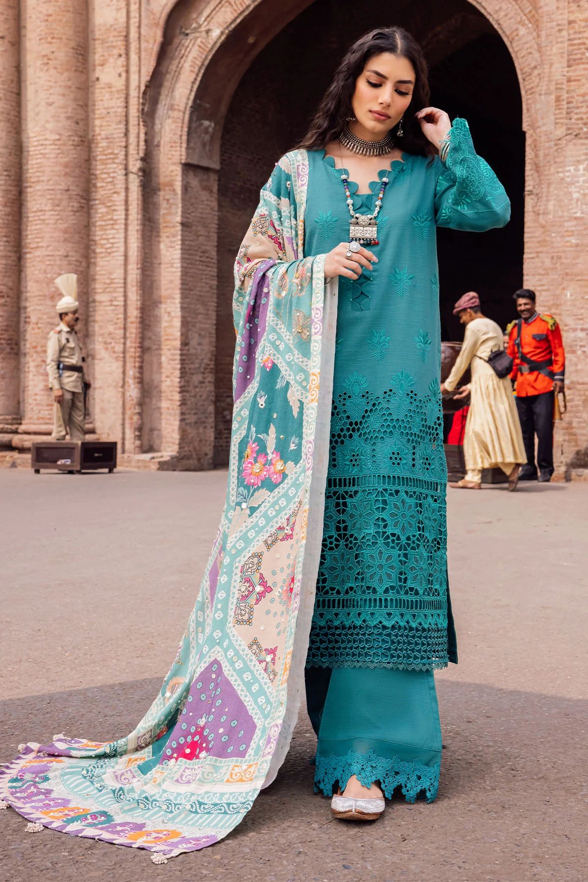 Nureh Winter Khaddar Bazaar Collection NE51