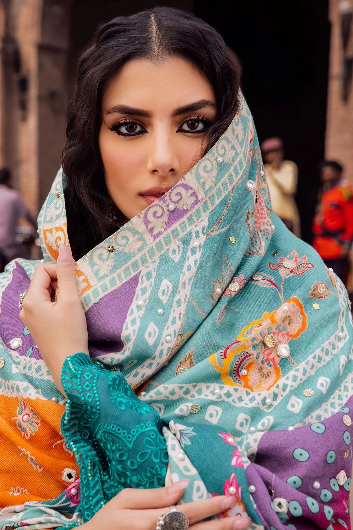 Nureh Winter Khaddar Bazaar Collection NE51
