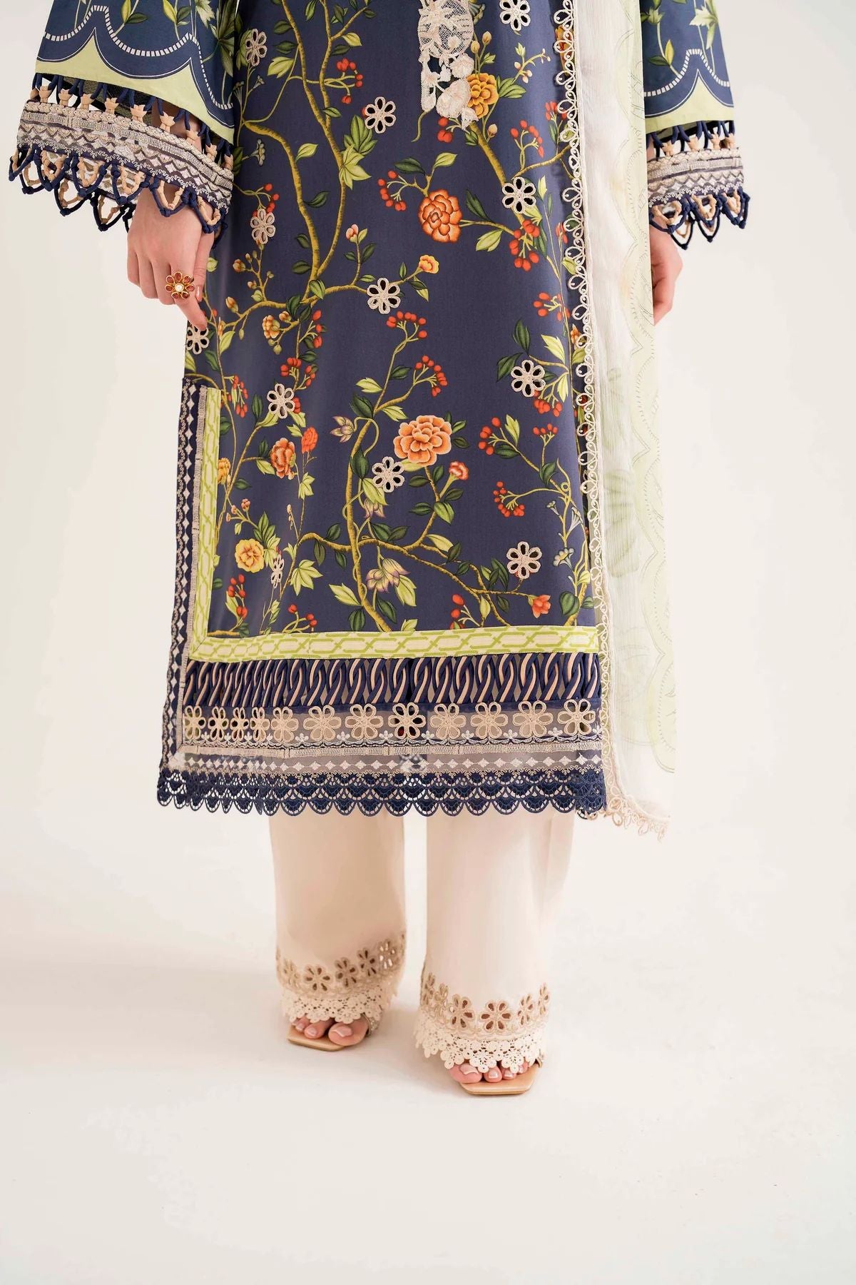 Lila by Sable Ready to Wear SAL-06-24