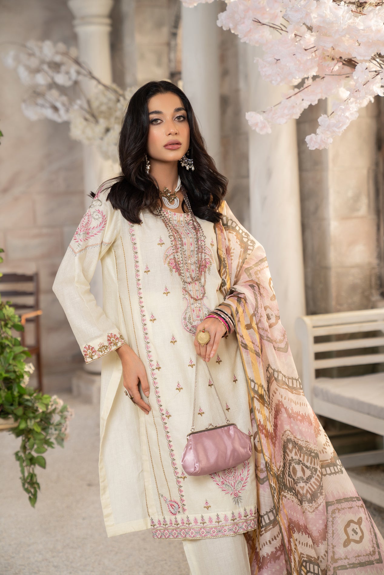 3pc Embroidered Lawn Dress by Arwah YC8