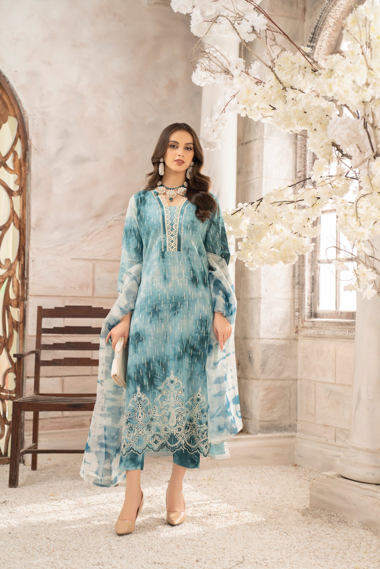 3pc Lawn Dress by Aabpara 07 3pc Lawn Dress by Aabpara 07