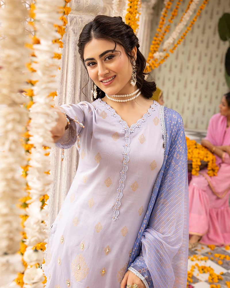 Zeenat-e-Eid Jacquard Lawn Collection by Mona MZE1