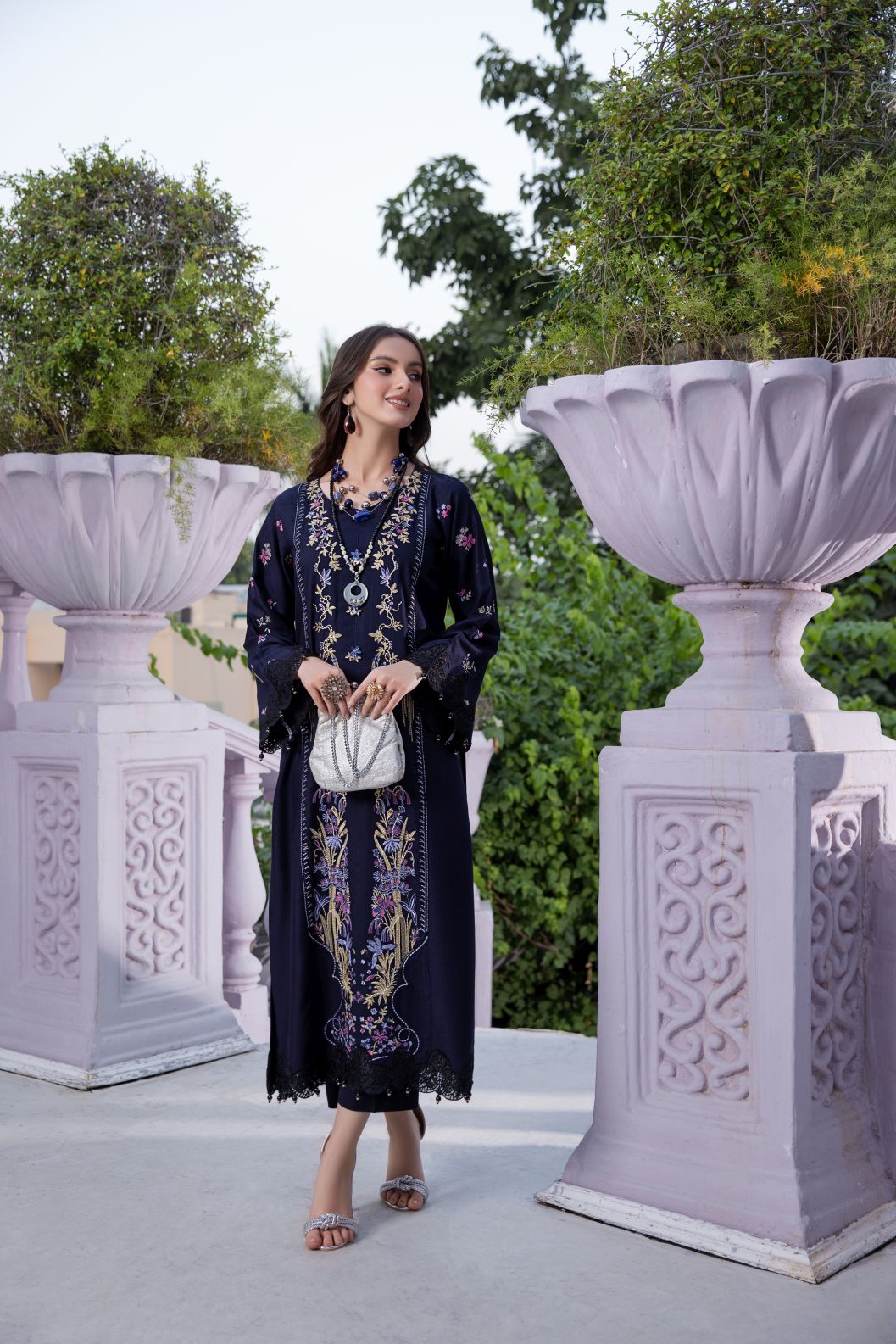 SAKEENA Hasan Luxe Linen Allure SL6