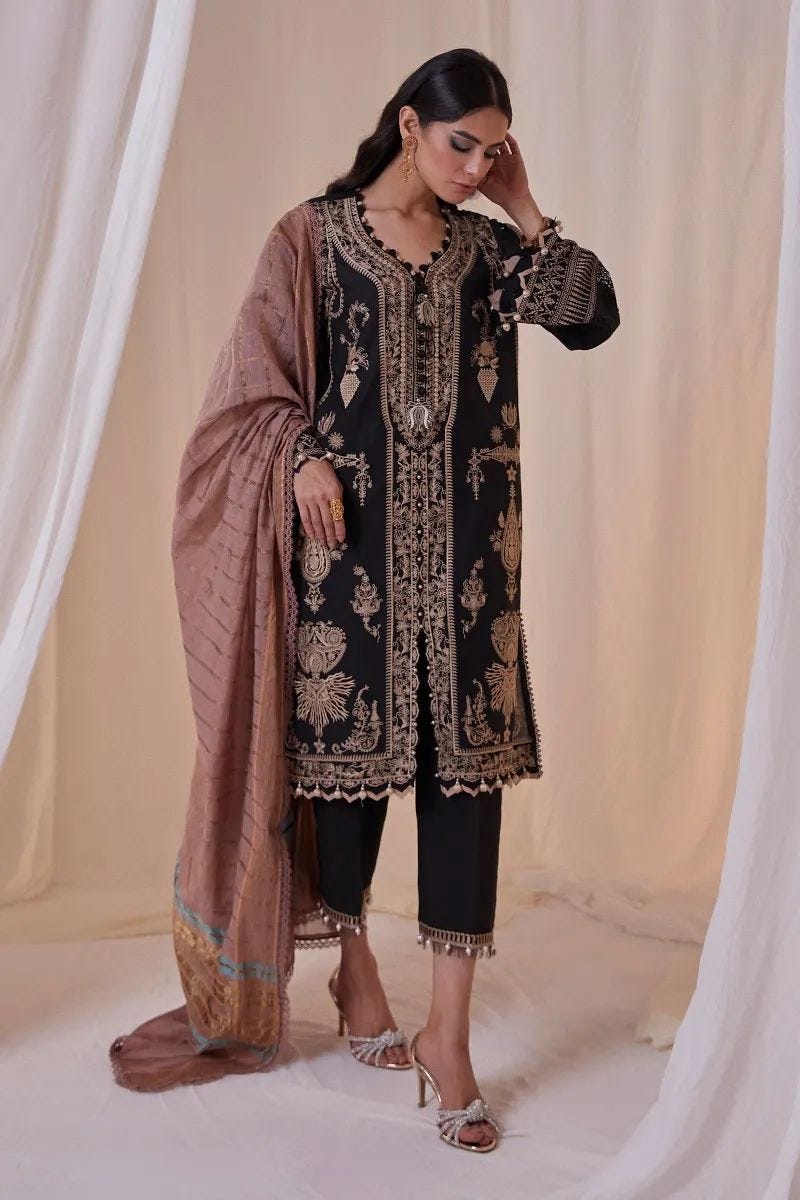 Sana Safinaz Muzlin Ready to Wear Embroidered Lawn Collection 01A