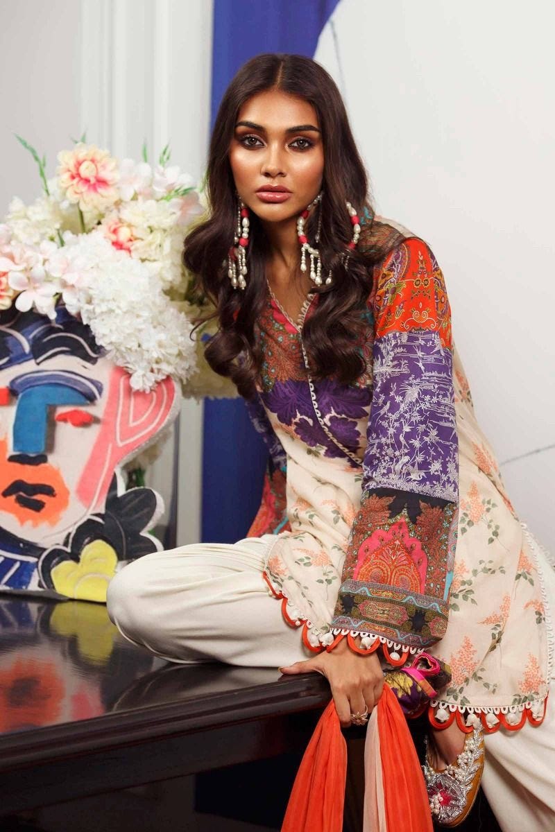 Sana Safinaz Ready to Wear Mahay Lawn 17A