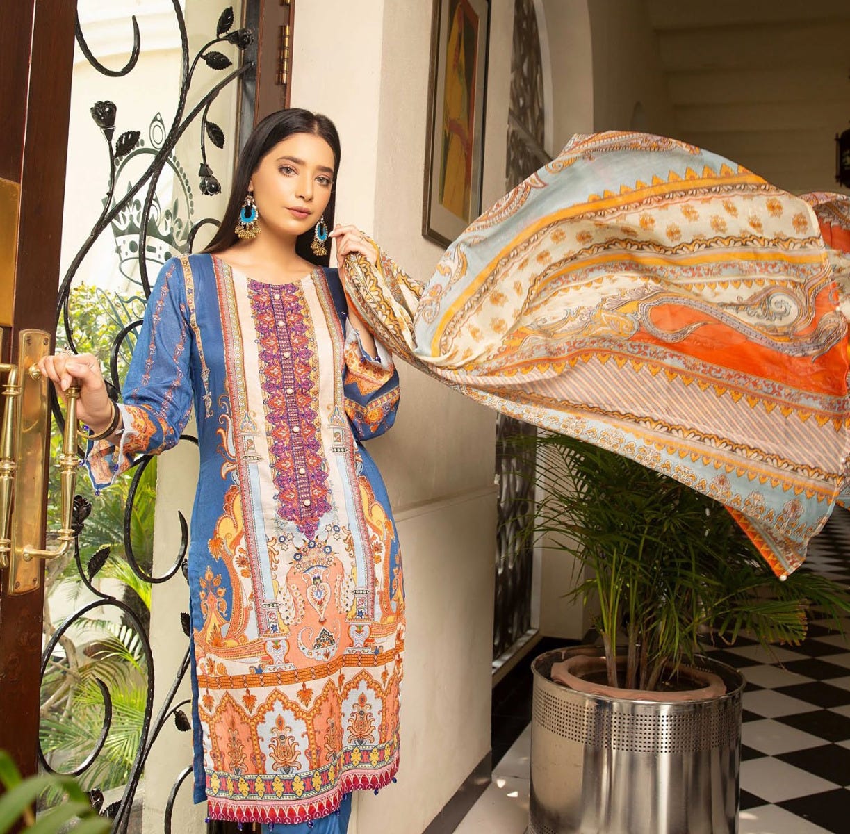 Ready to Wear 3 Pcs Embroidered Lawn Collection 05