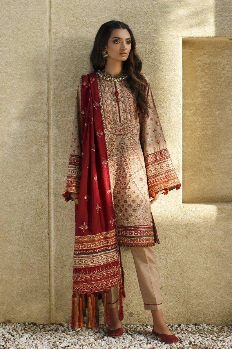 Winter Khadar Ready to Wear Embroidered Collection by Baroque 07
