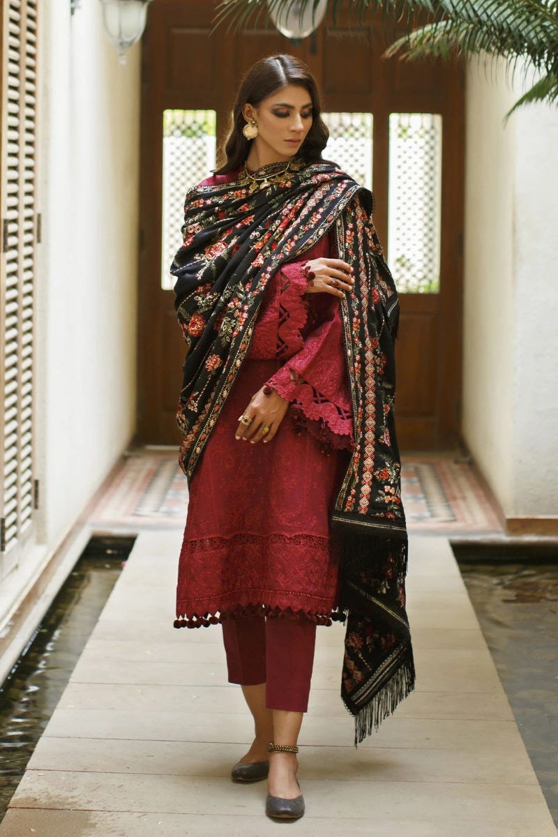 Winter Khadar Ready to Wear Embroidered Collection by Baroque 09