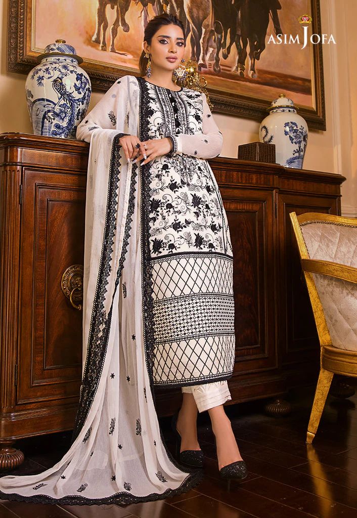 Asim Jofa Maahru and Noorie 13